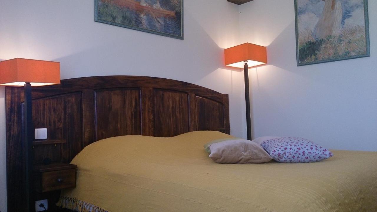 Chambres Et Tables D'Hotes "Au Pres De Ma Blonde" Senouillac Zewnętrze zdjęcie